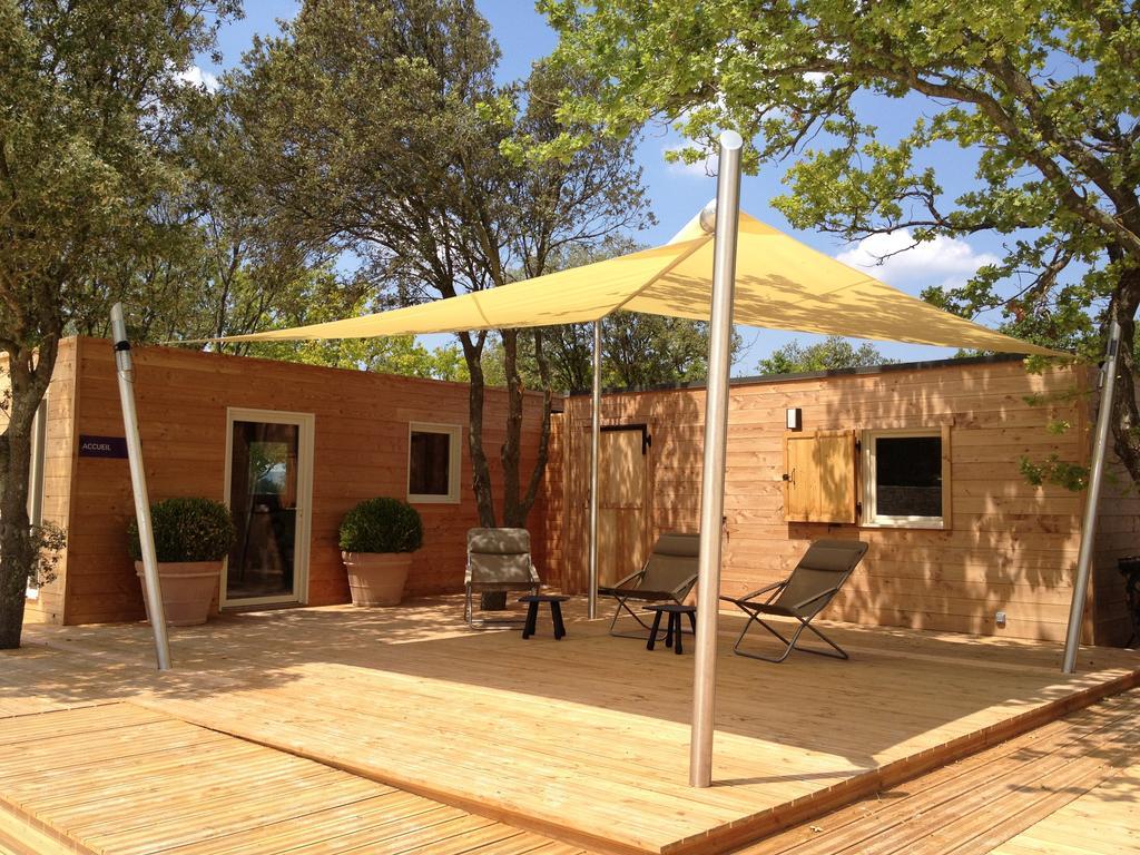 Lodges En Provence - Ecogites & Restaurant Insolites Richerenches Exterior foto